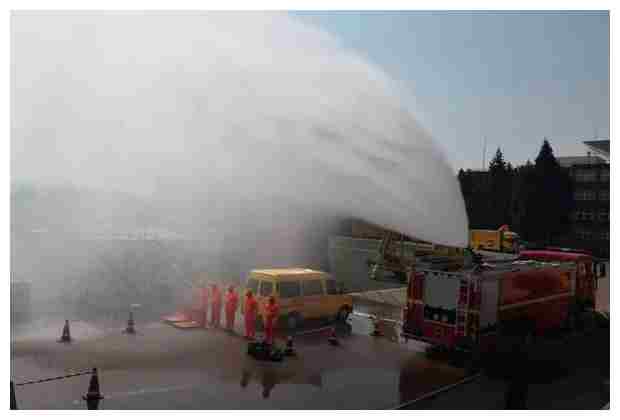 三替管道疏通服務(wù)電話_三替疏通熱線電話