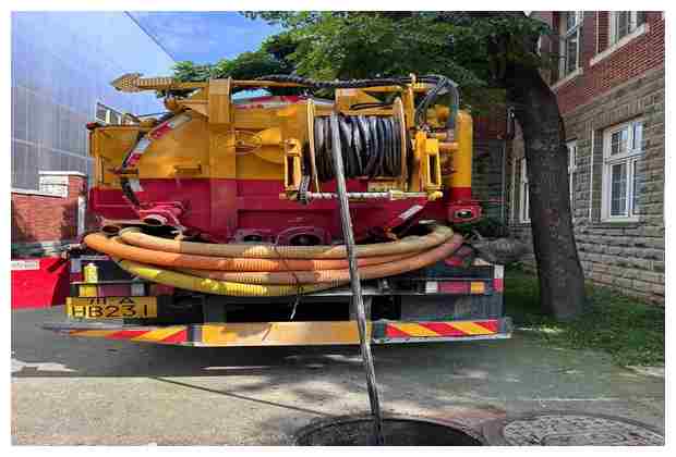 長(zhǎng)期不在家下水道堵塞了怎么辦