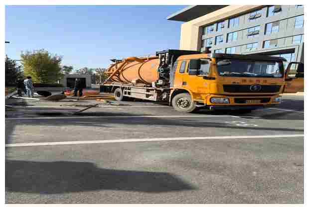 紅林村淤泥管道清淤兼顧效益與安全