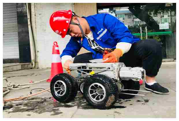 紅星北里社區(qū)曝氣溝管道清淤具體怎么收費