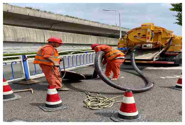 杜柳棵處理生活污水運(yùn)輸不再愁